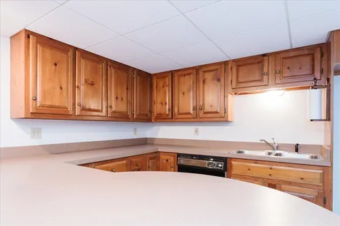 16 River Bend Circle Exeter NH 03833