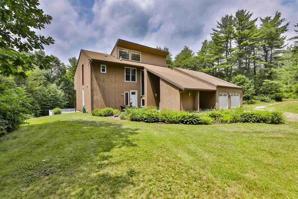 20 Curtis Farm Road Wilton NH 03086