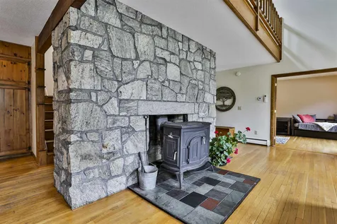 20 Curtis Farm Road Wilton NH 03086