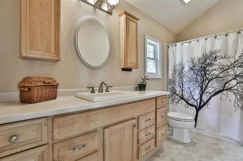 20 Curtis Farm Road Wilton NH 03086