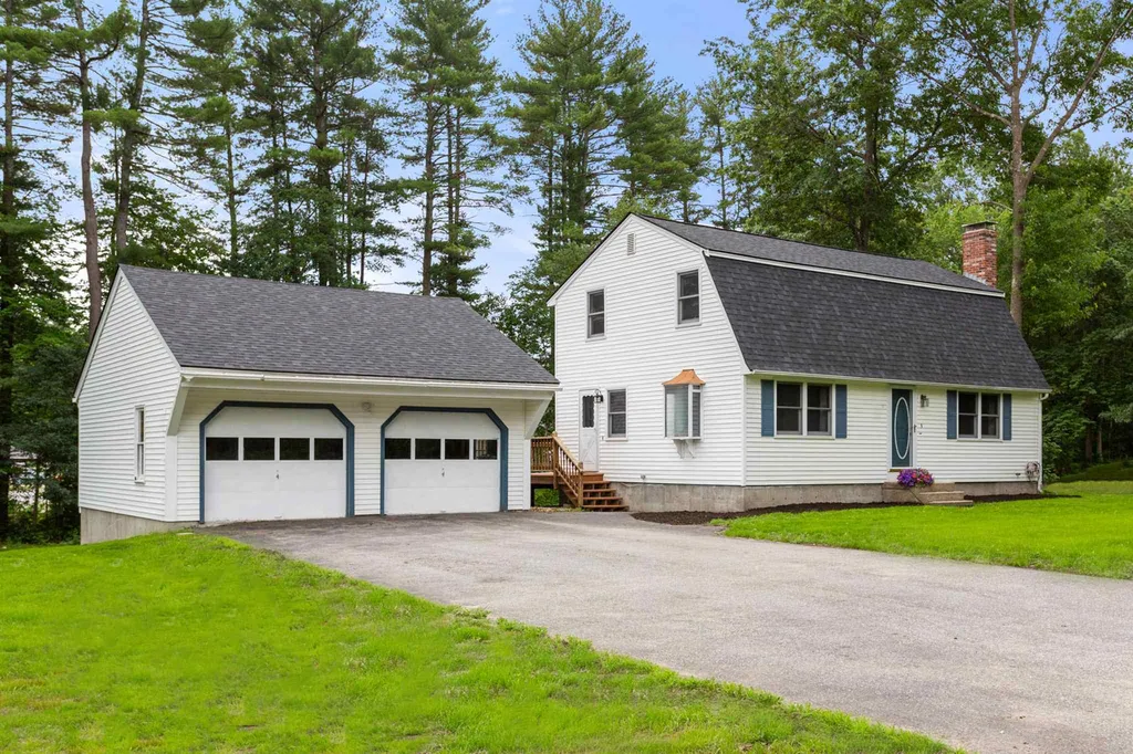 9 Iris Drive Merrimack NH 03054