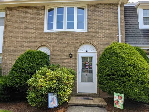 5 Fieldstone Drive Londonderry NH 03053