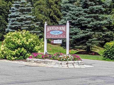 5 Fieldstone Drive Londonderry NH 03053