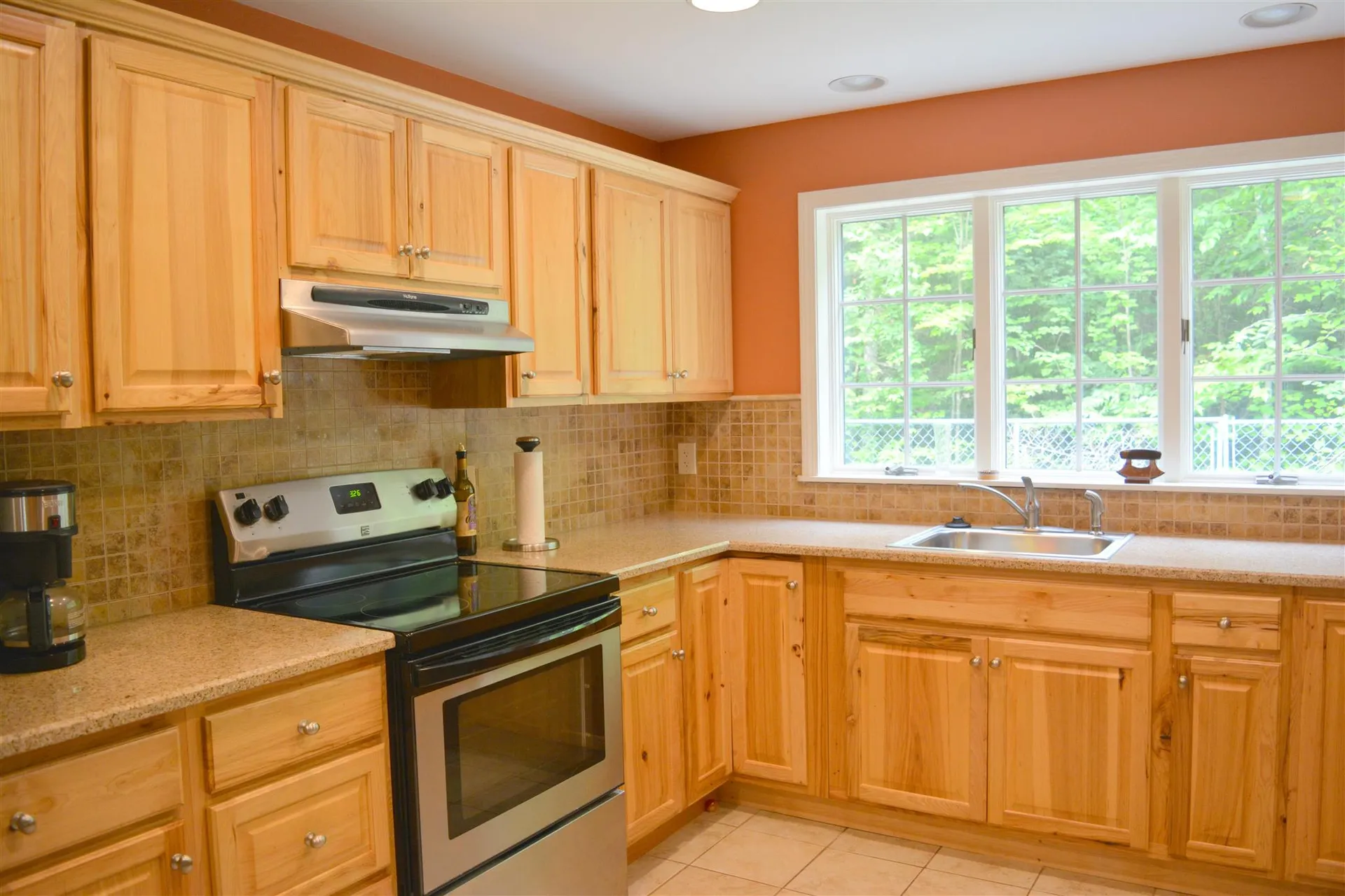 6 Longwood Drive Grantham NH 03753