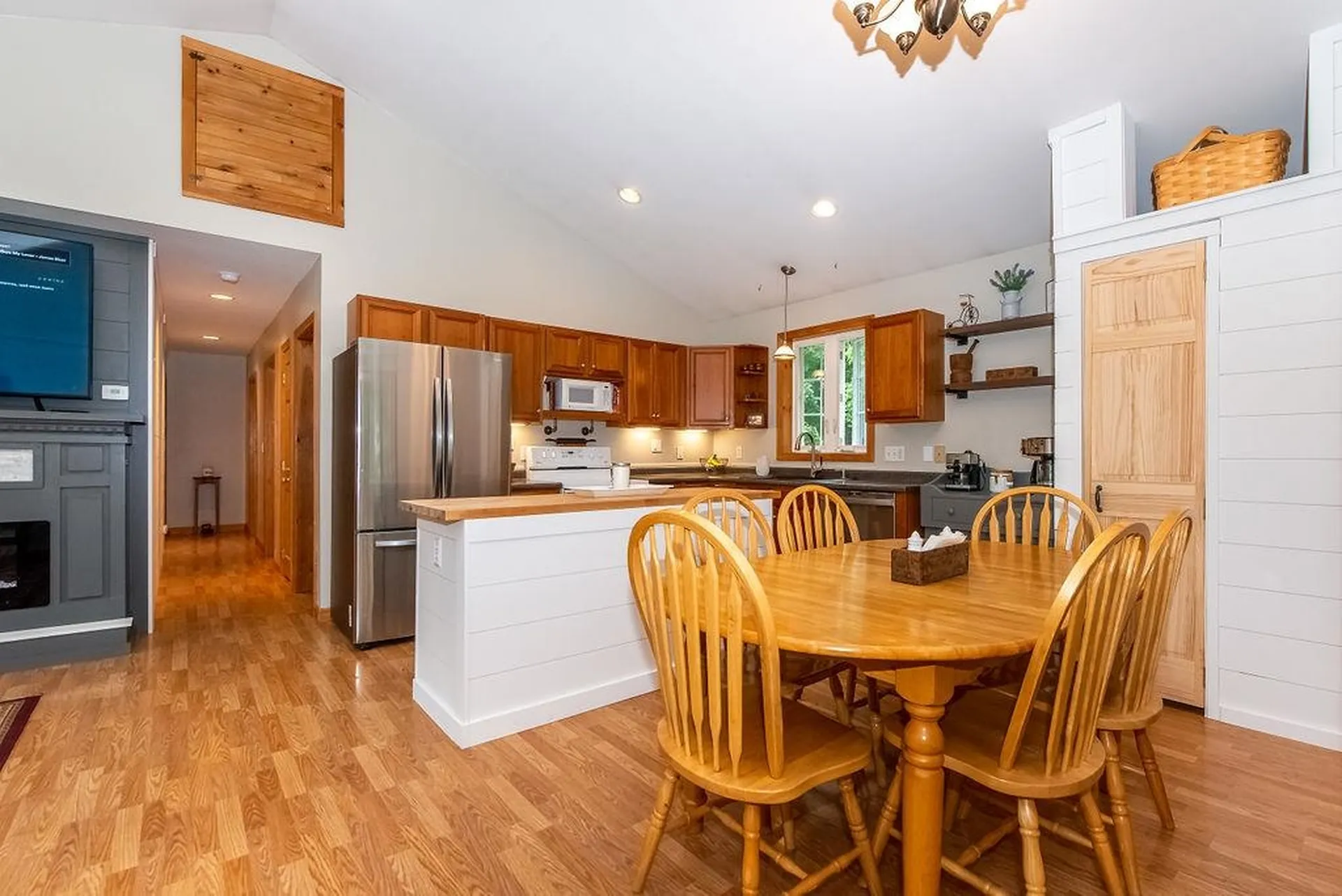 32 Swan Lake Trail Alton NH 03809