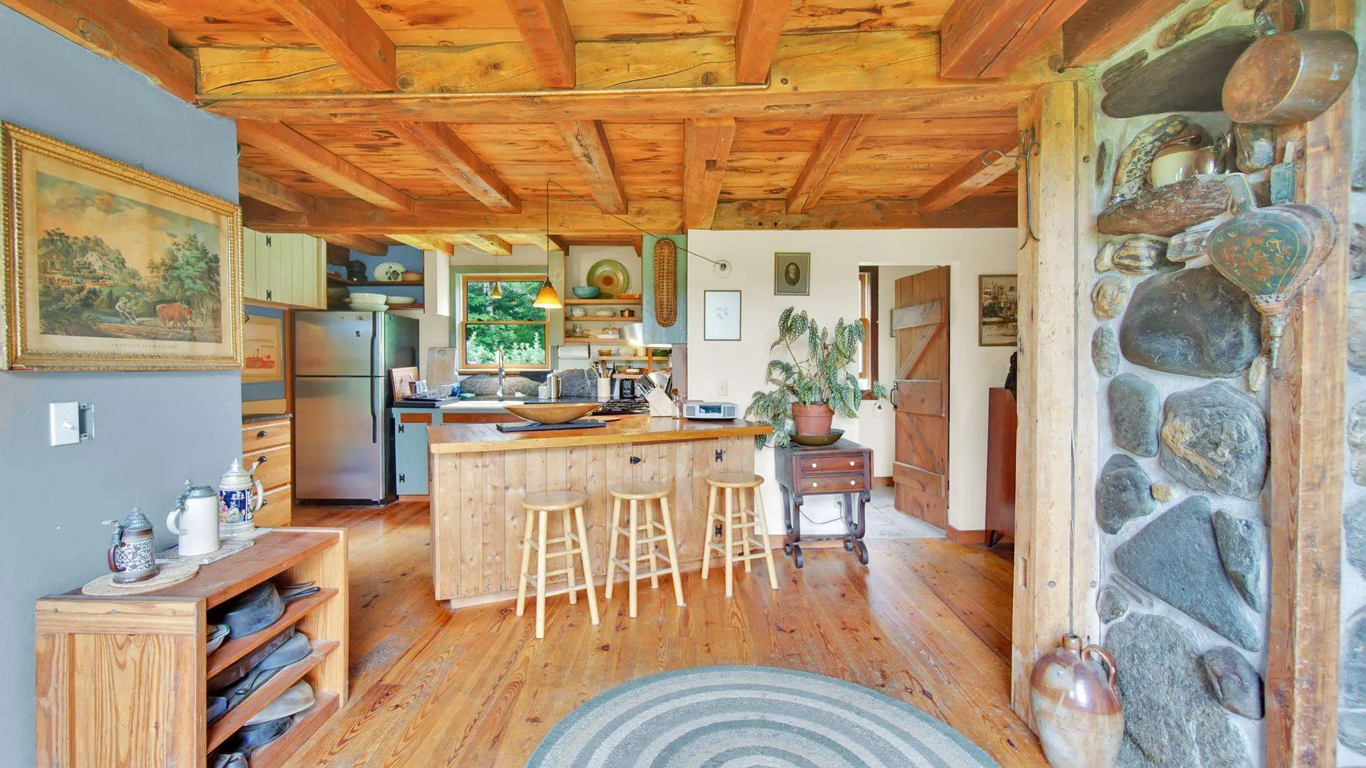 352 Applewood Road Warren VT 05674