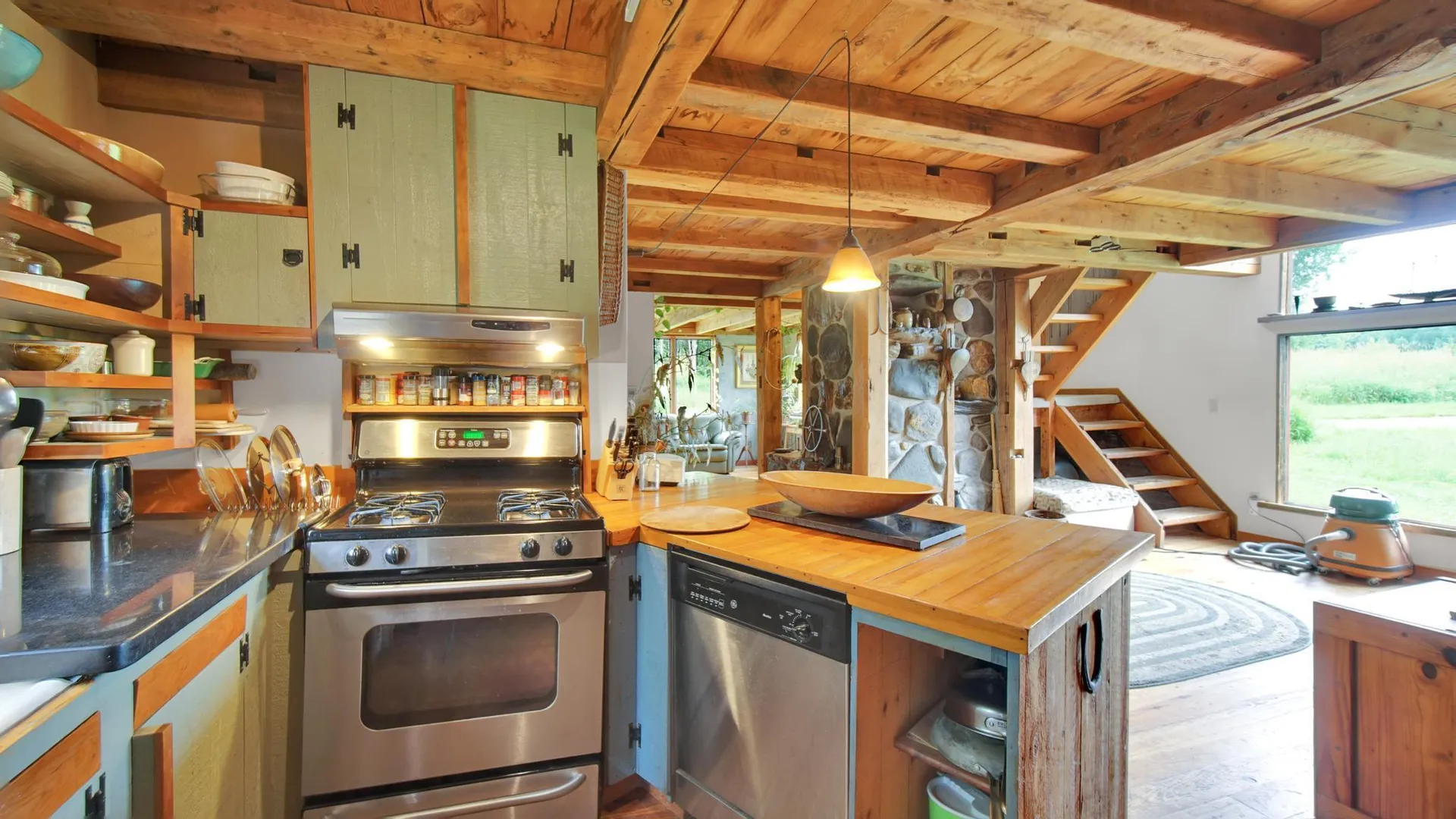 352 Applewood Road Warren VT 05674