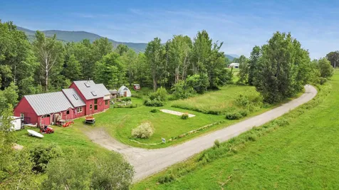 352 Applewood Road Warren VT 05674