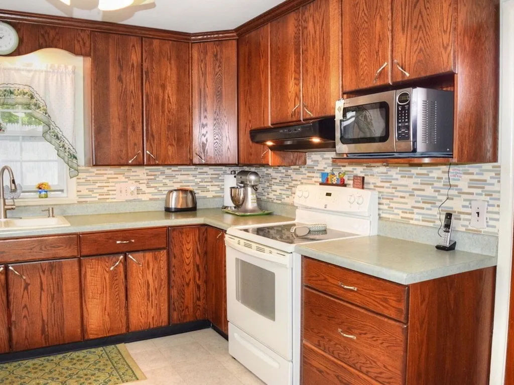 62 Linden Terrace Burlington VT 05401