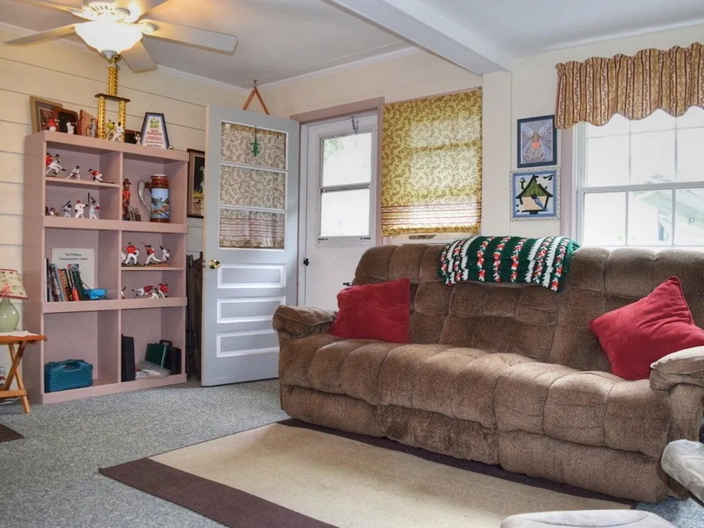 62 Linden Terrace Burlington VT 05401