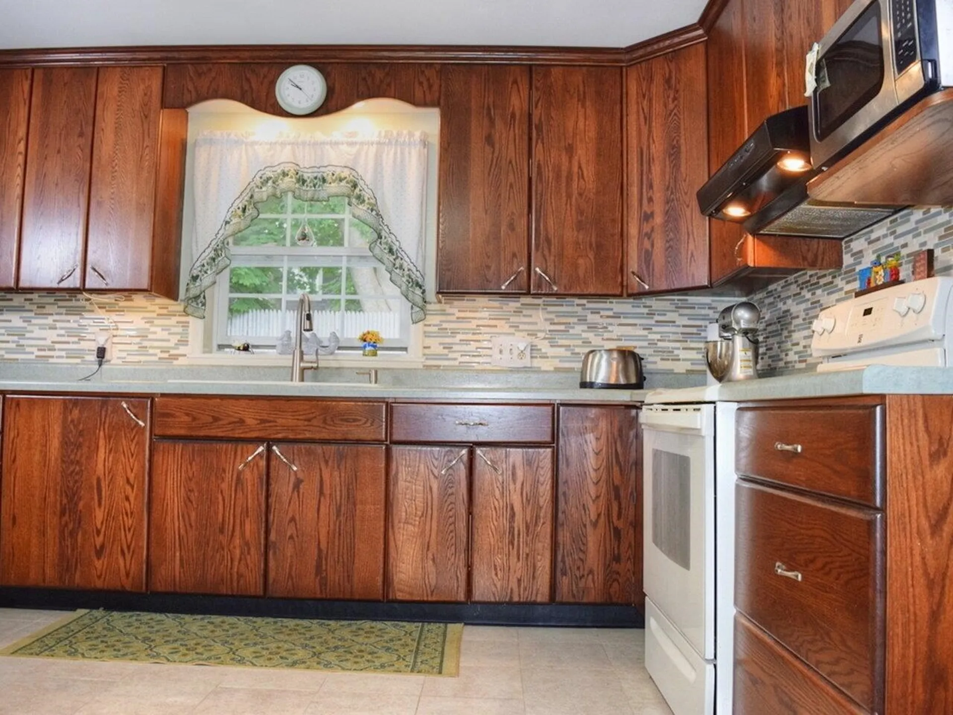62 Linden Terrace Burlington VT 05401