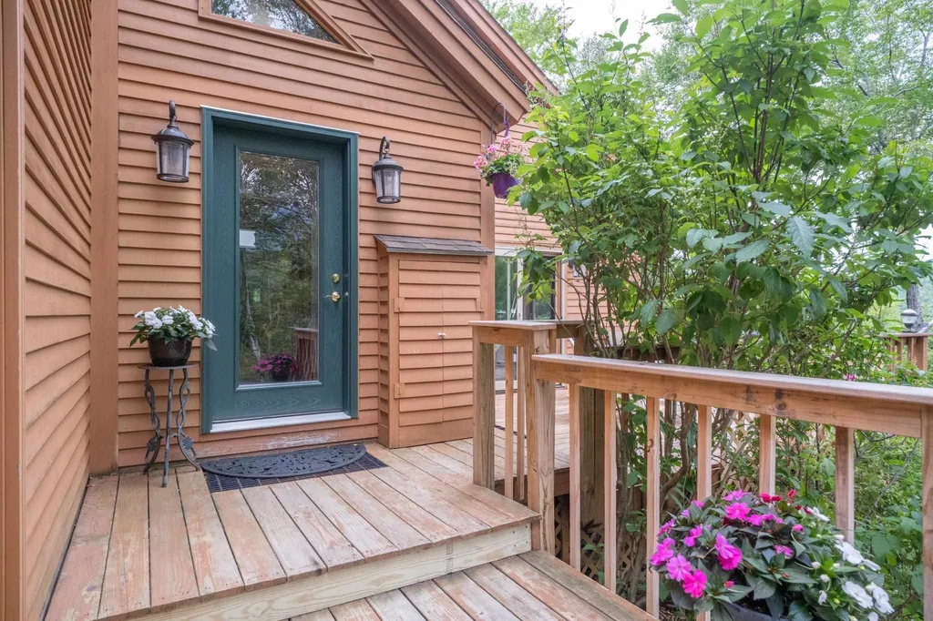 34 Westwood Drive Lincoln NH 03251