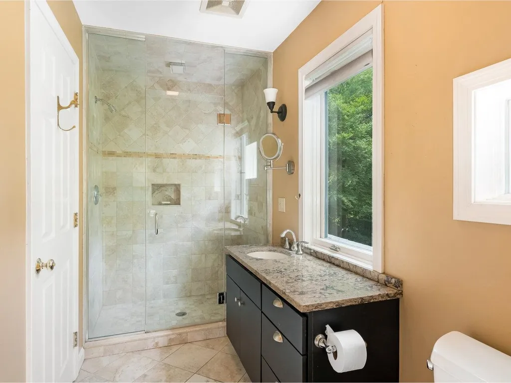 282 Joan Avenue Richmond VT 05477