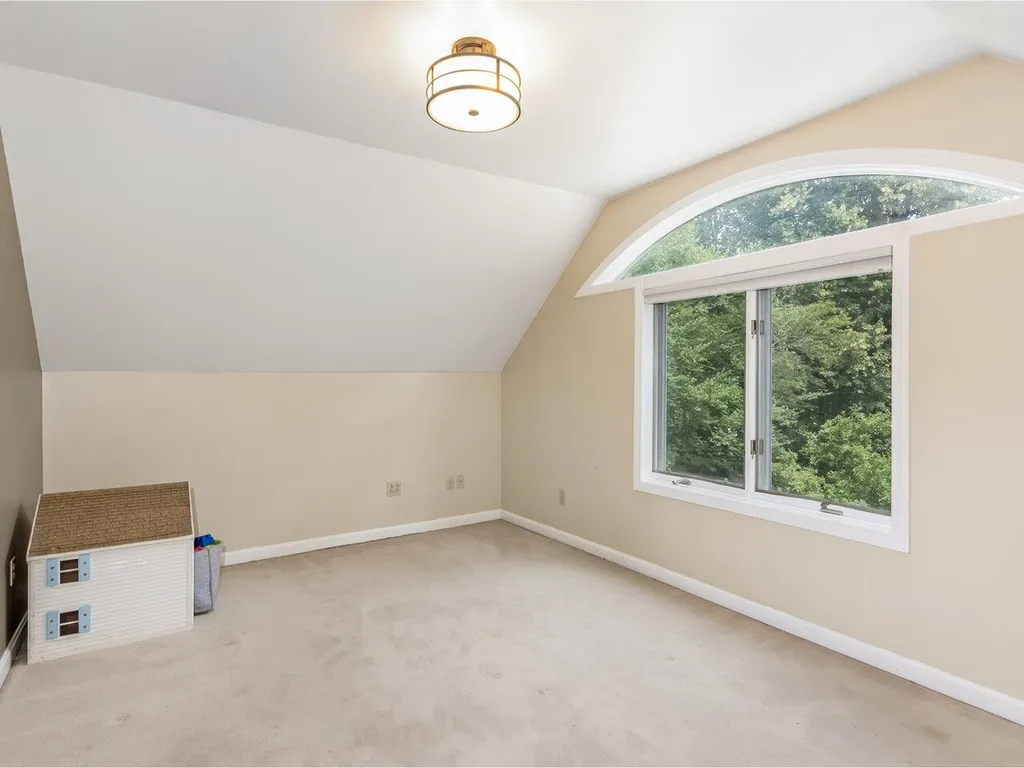 282 Joan Avenue Richmond VT 05477
