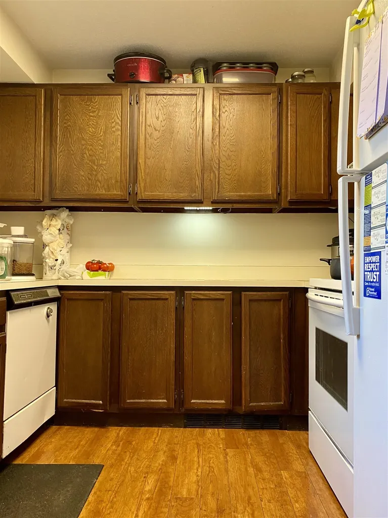 213 Brook Hollow Hanover NH 03755
