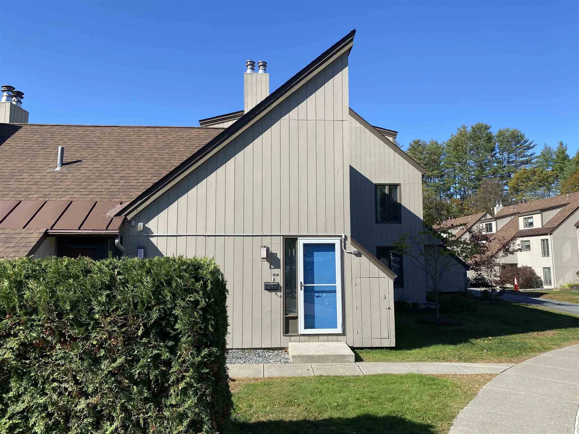 213 Brook Hollow Hanover NH 03755