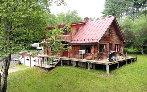 4826 Us Route 5 Barnet VT 05821