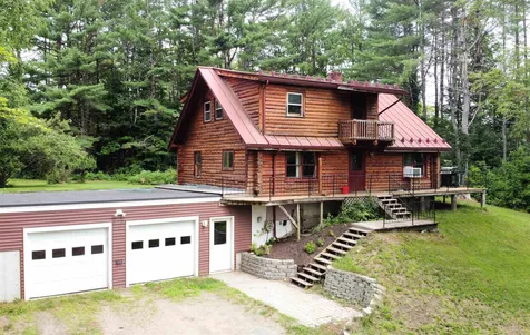 4826 Us Route 5 Barnet VT 05821