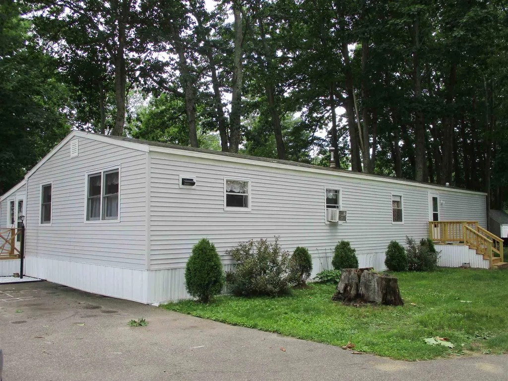 1 Deep Meadow Estates Exeter NH 03833