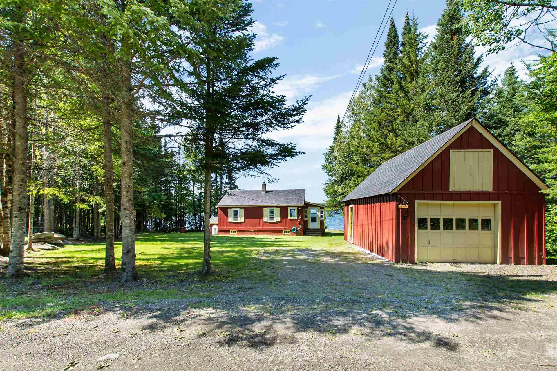 11 Hawes Road Pittsburg NH 03592