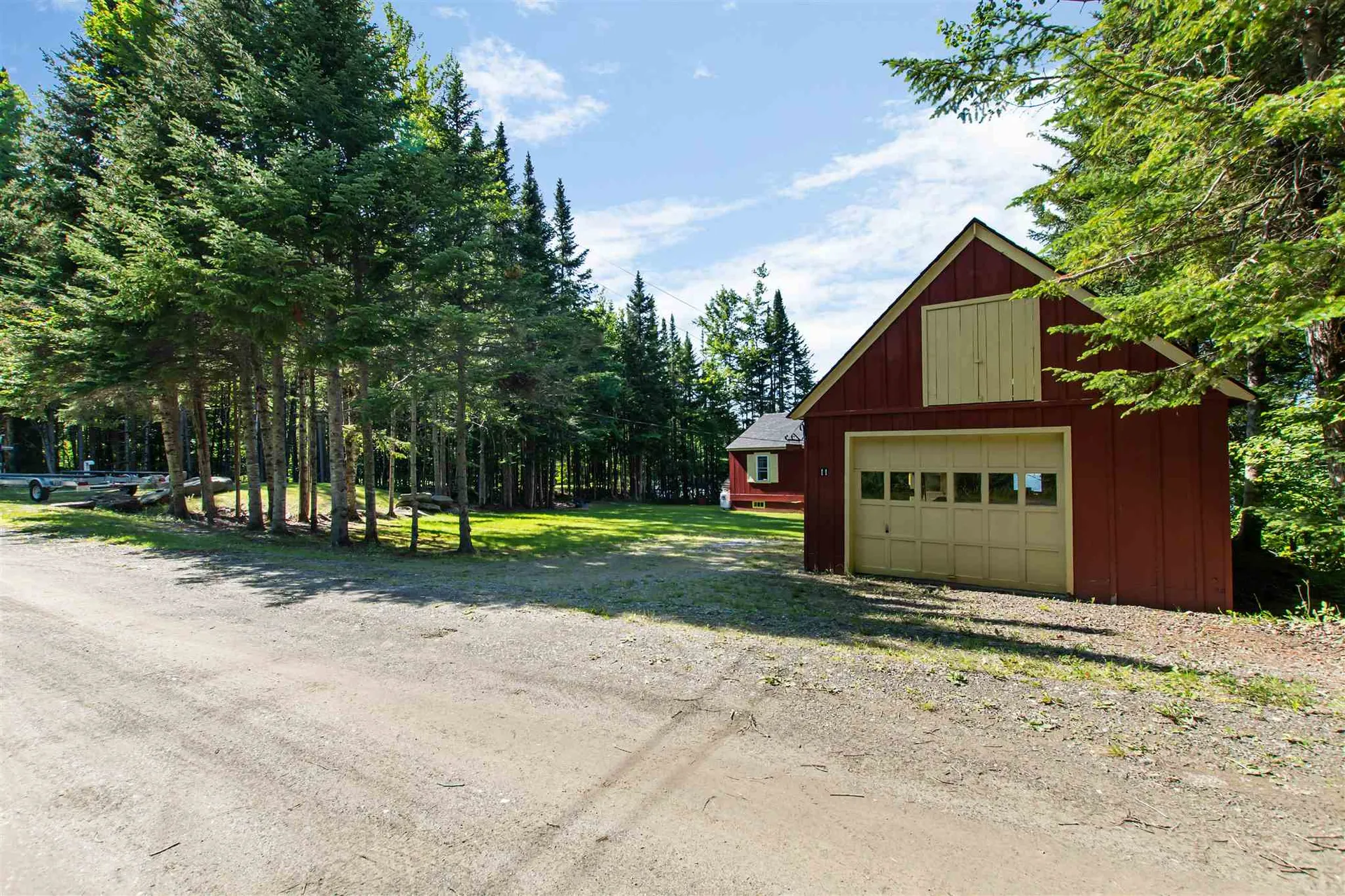 11 Hawes Road Pittsburg NH 03592