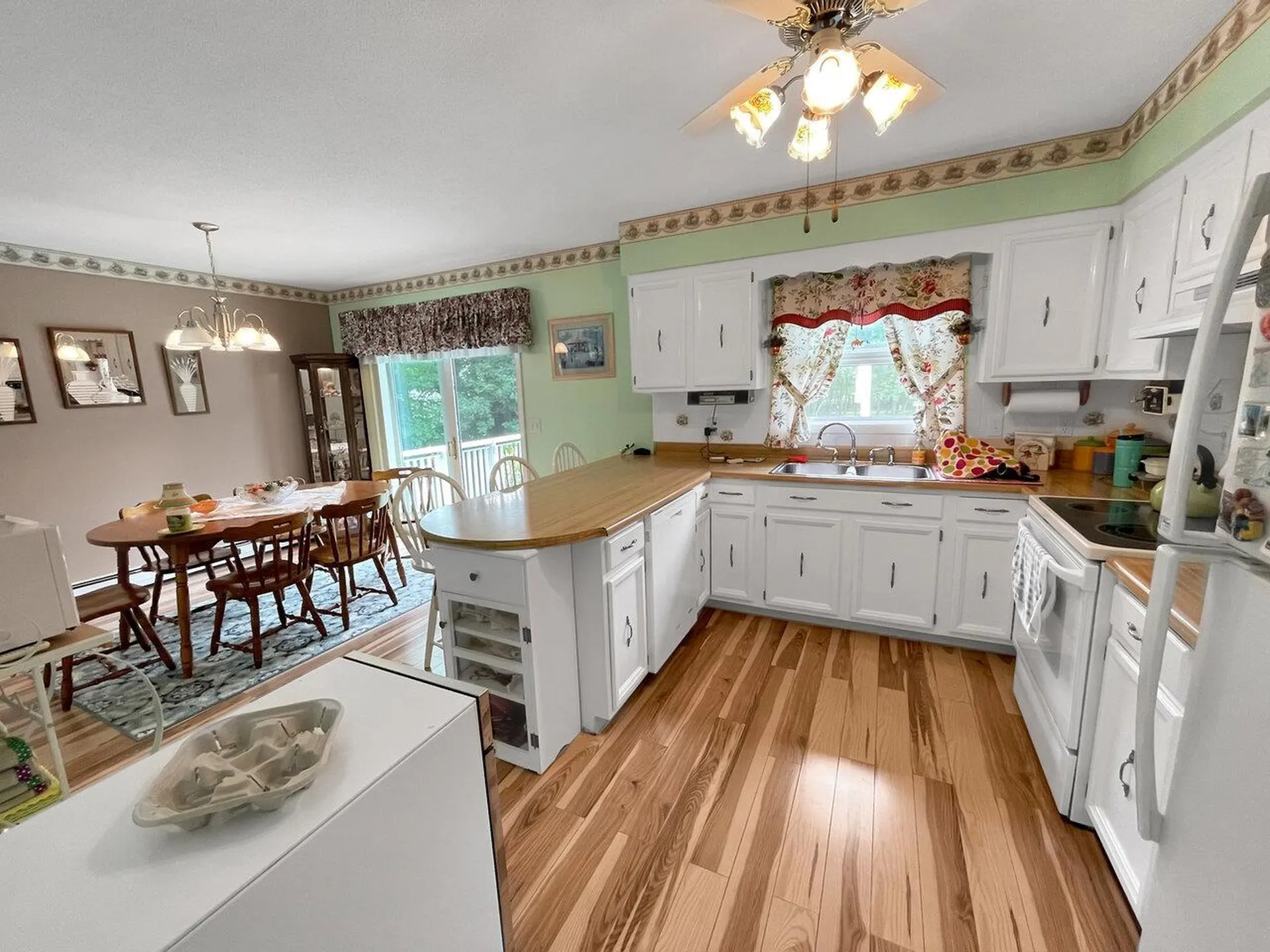 77 Hidden Pines Drive Richmond VT 05477