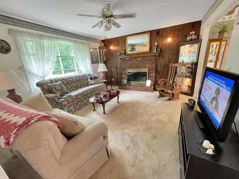 77 Hidden Pines Drive Richmond VT 05477
