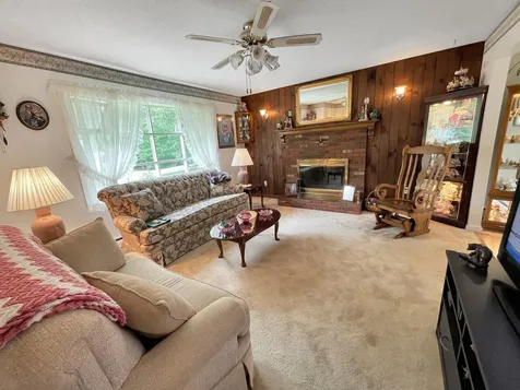 77 Hidden Pines Drive Richmond VT 05477