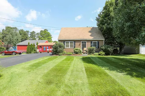 93 Pembroke Road Concord NH 03301