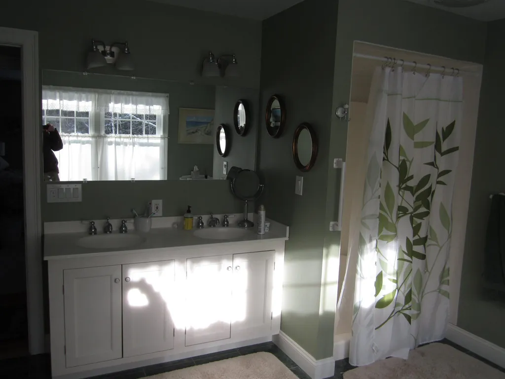 155 Sargent Road New London NH 03257
