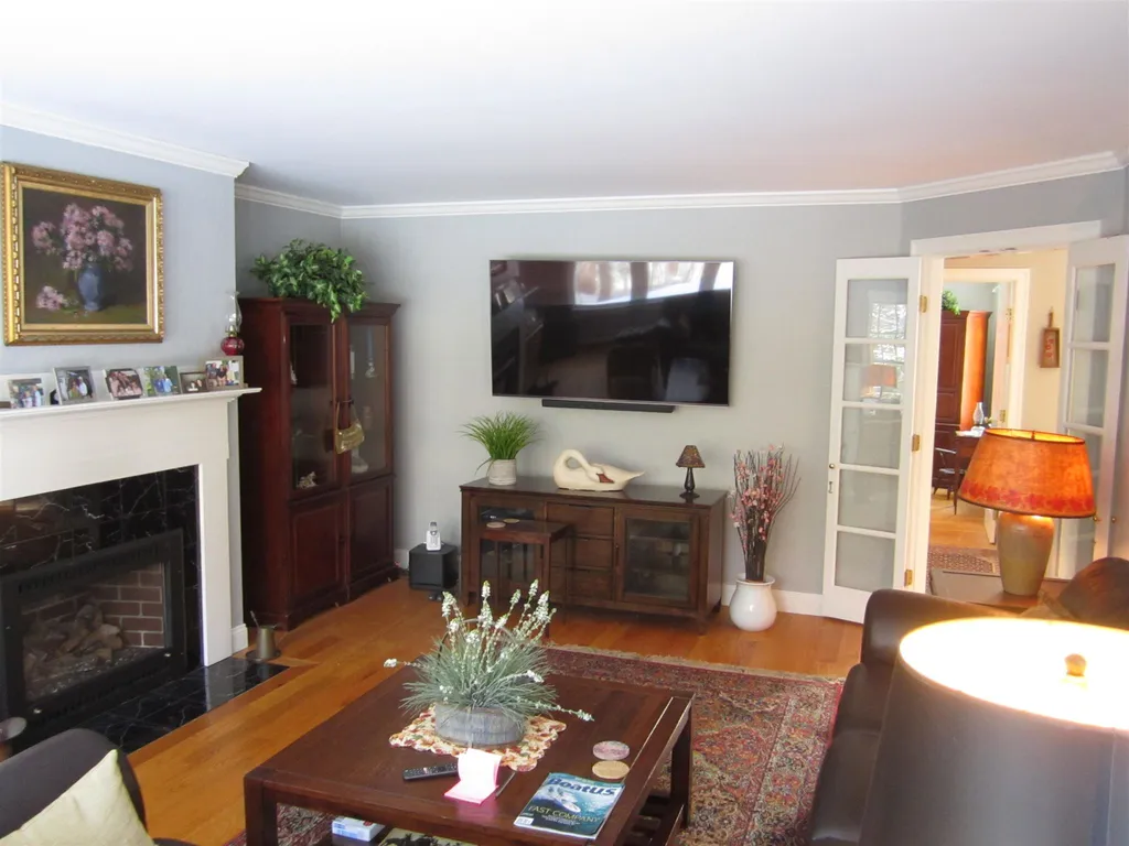 155 Sargent Road New London NH 03257
