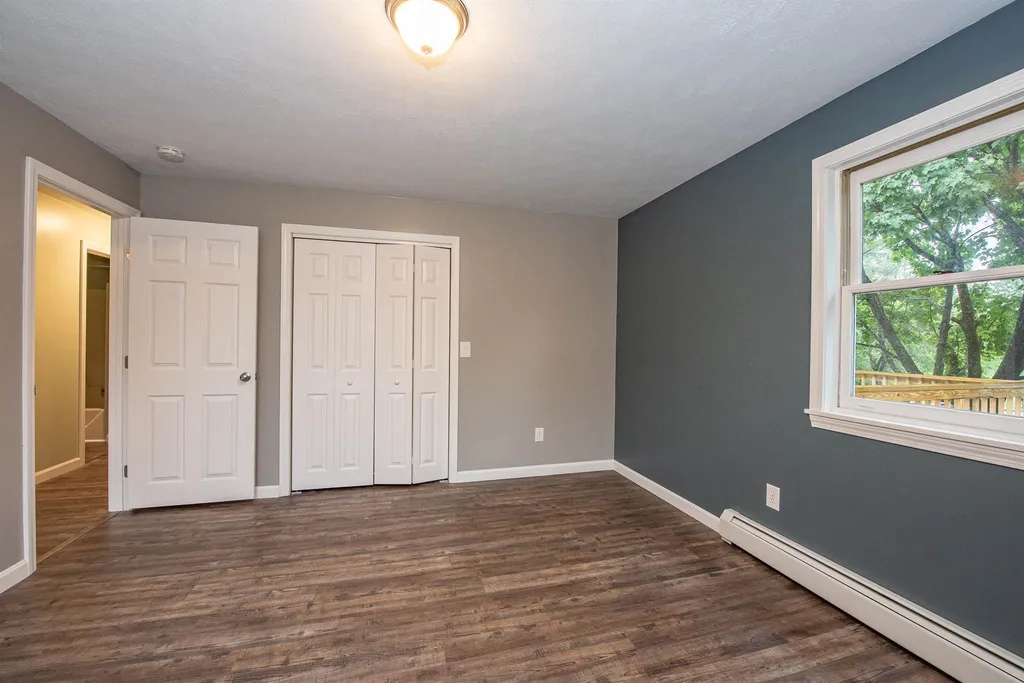 27 Mountain View Drive Tilton NH 03276