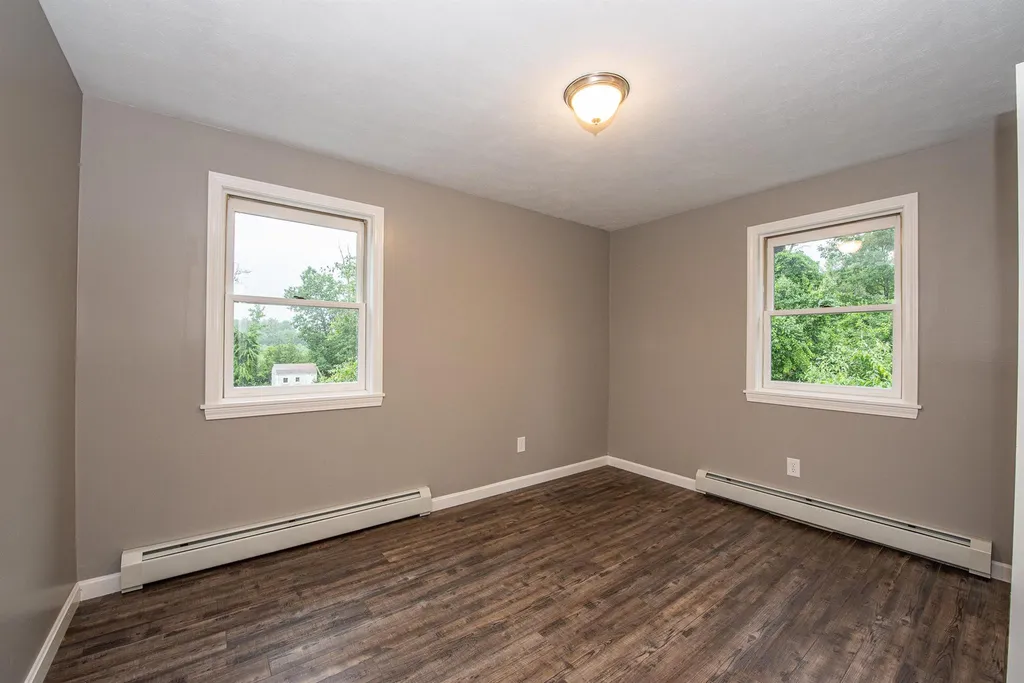 27 Mountain View Drive Tilton NH 03276