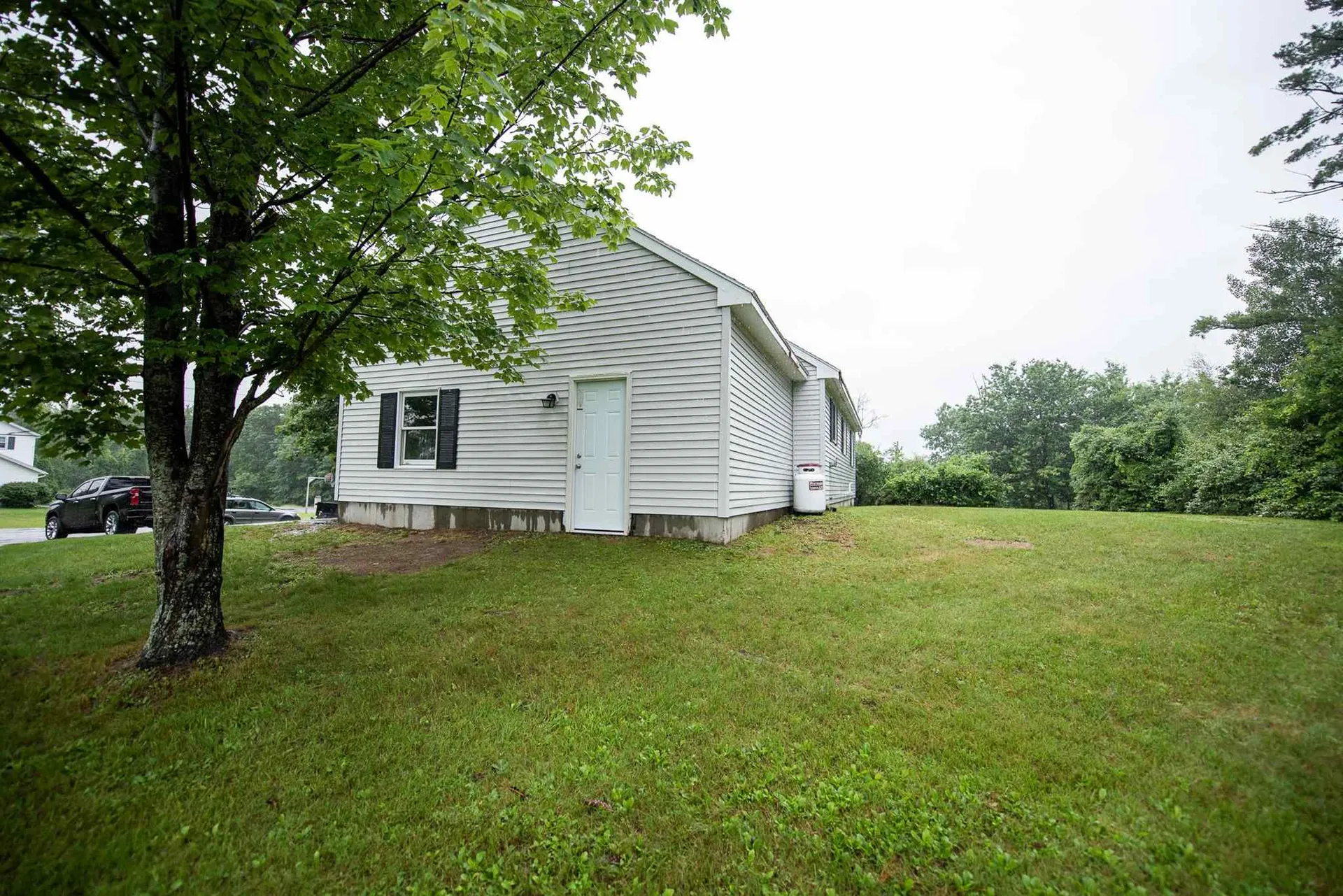 27 Mountain View Drive Tilton NH 03276