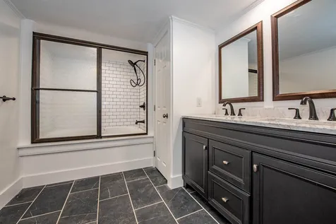 27 Mountain View Drive Tilton NH 03276