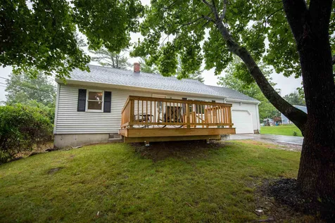 27 Mountain View Drive Tilton NH 03276