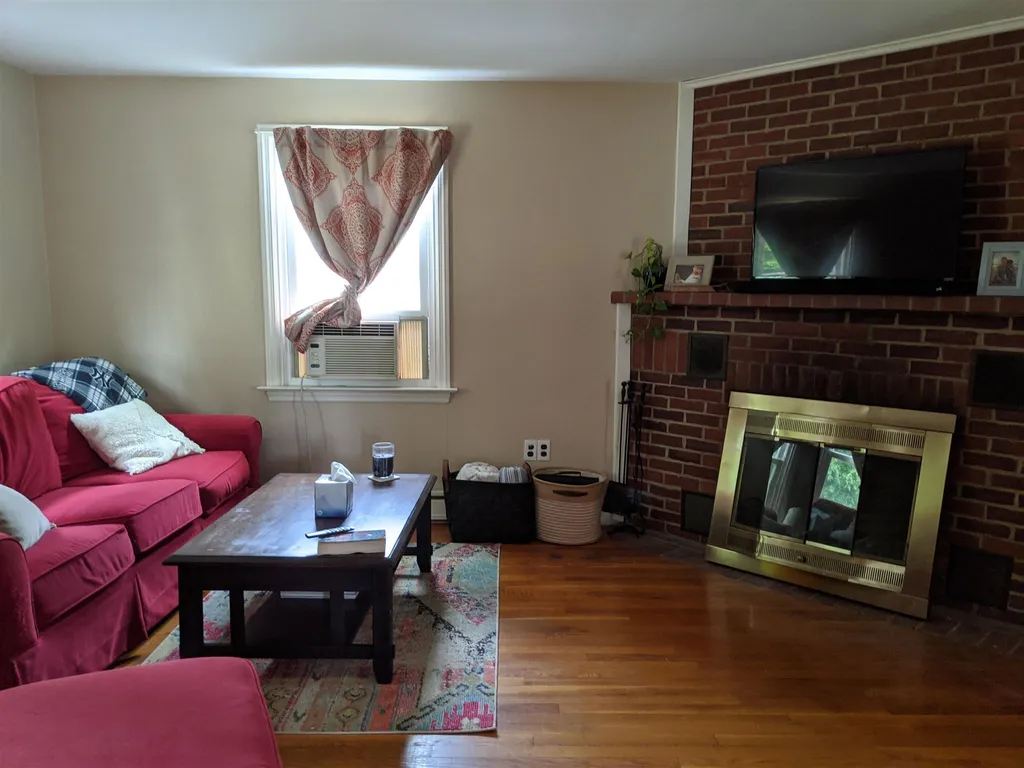 75 Bellamy Road Dover NH 03820