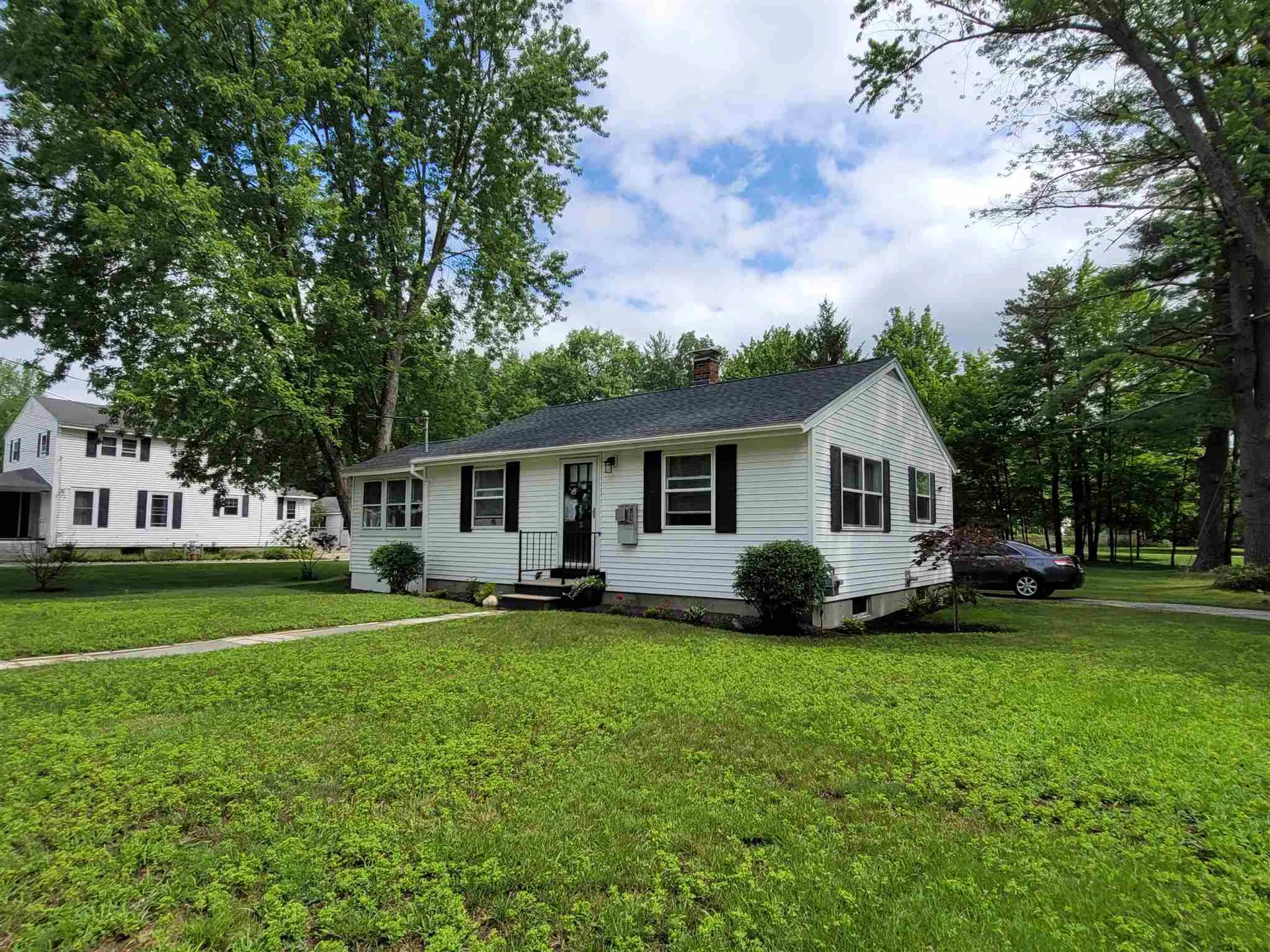 2 Margerie Street Concord NH 03303