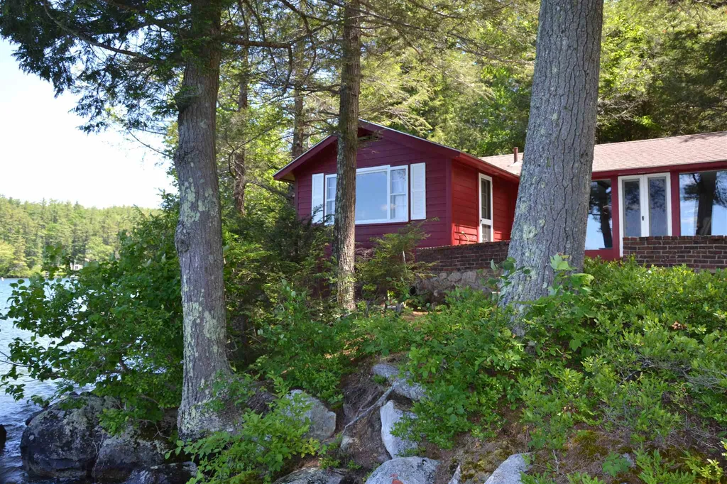 81 Basin Road Alton NH 03809