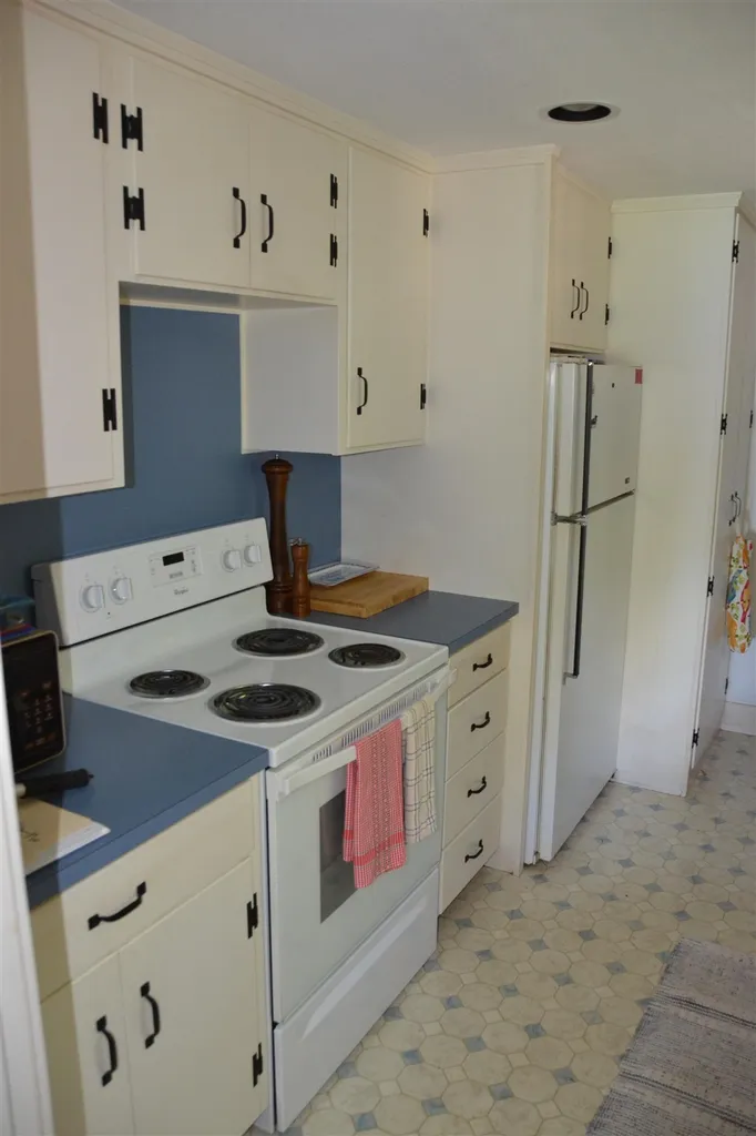 81 Basin Road Alton NH 03809