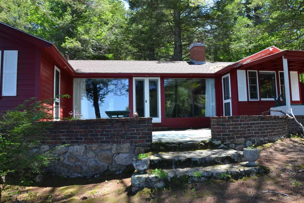 81 Basin Road Alton NH 03809