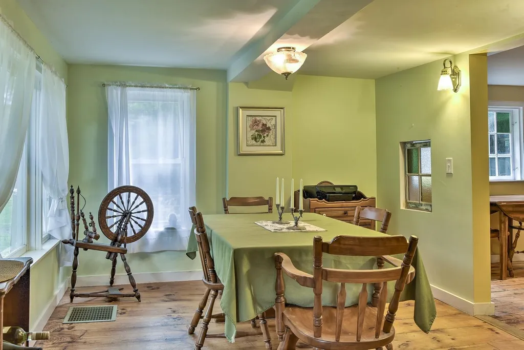 31 Mill Road Keene NH 03431