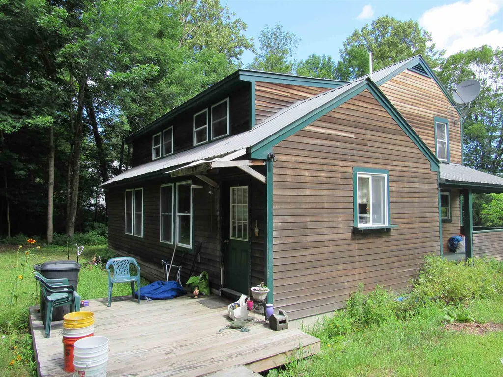 198 Peck Road Chester VT 05143