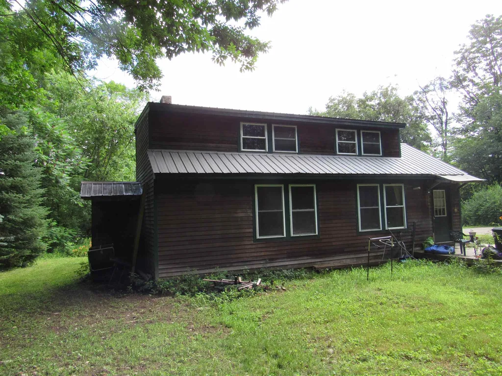 198 Peck Road Chester VT 05143