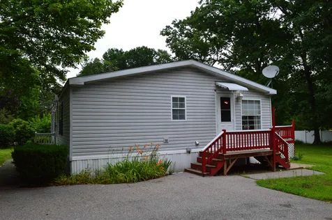26 Alison Drive Seabrook NH 03874