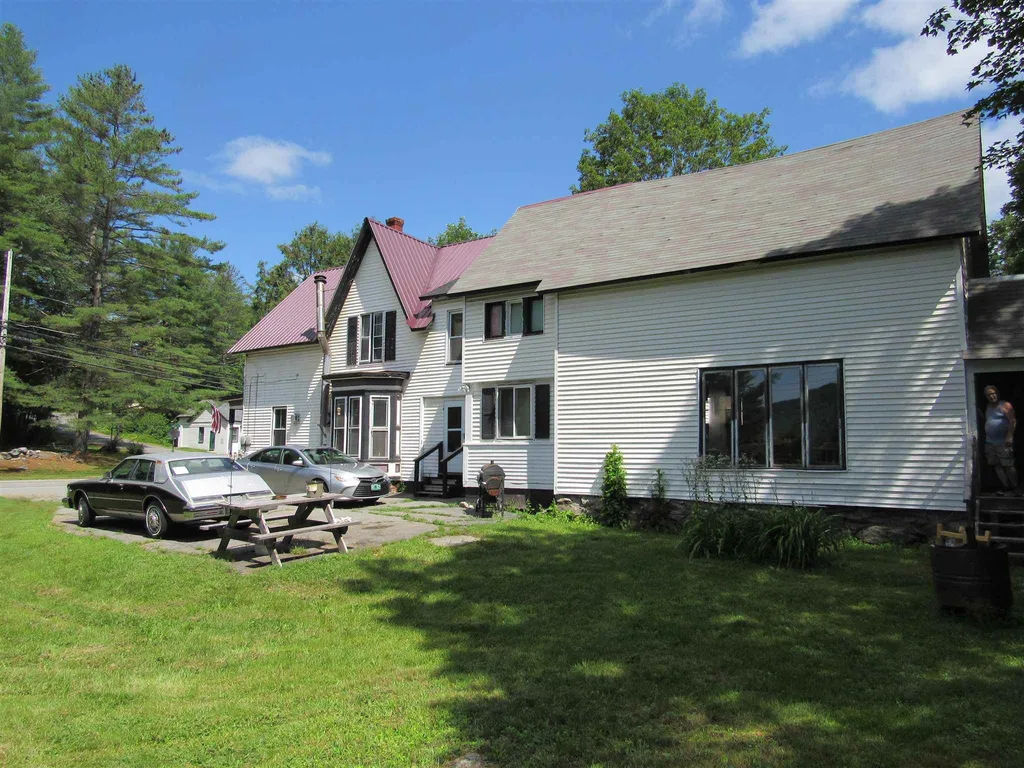 316 Depot Street Chester VT 05143