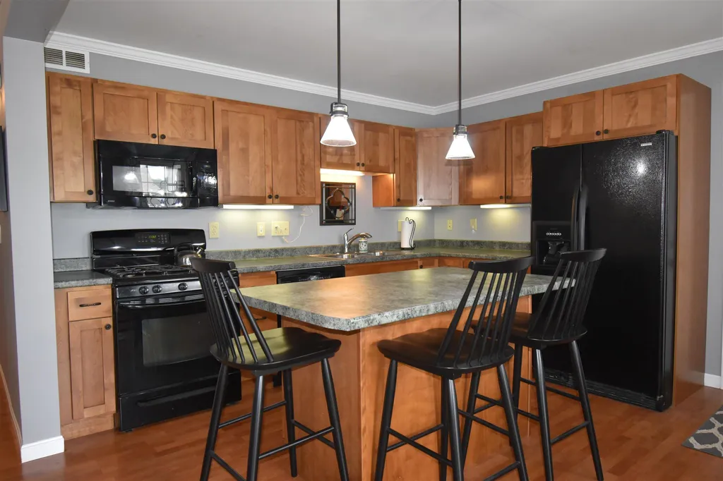 36 Griswold Drive Rutland City VT 05701