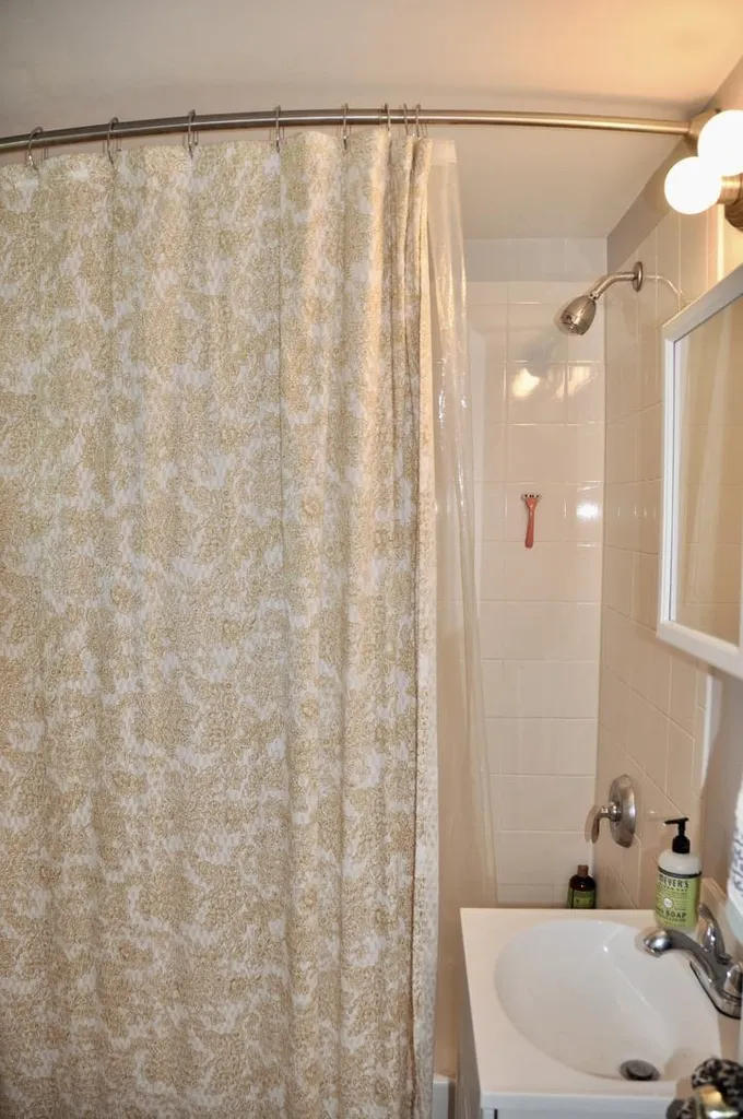 40 Middle Seymour Street Middlebury VT 05753