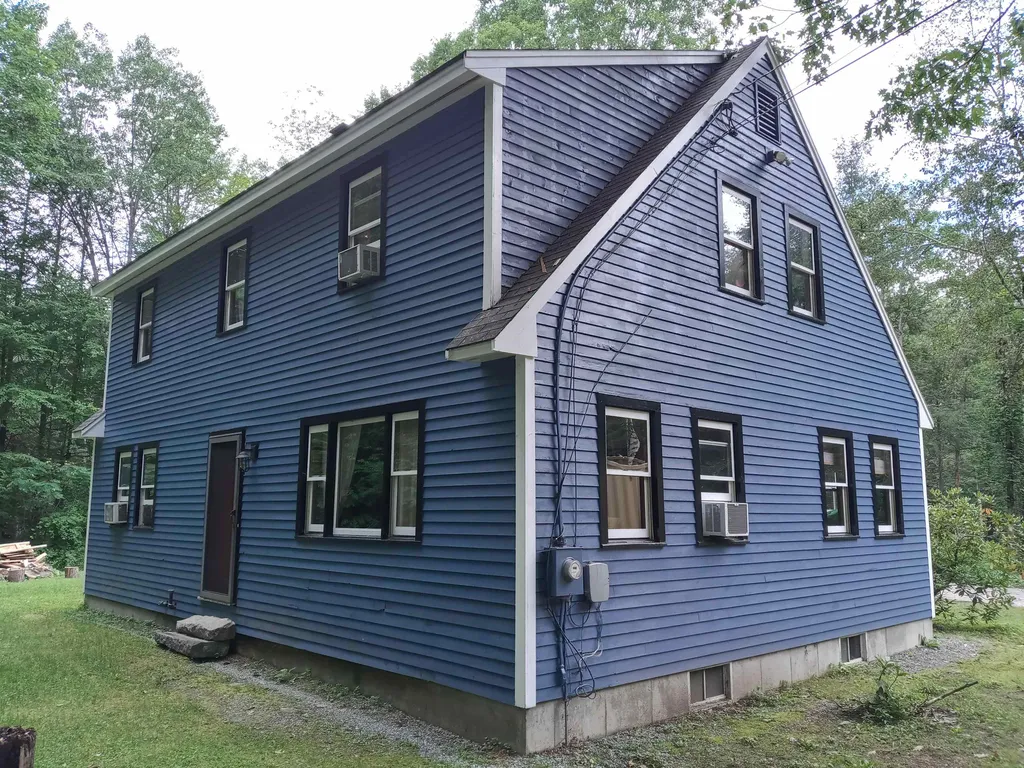 37 Peaslee Hill Road Weare NH 03281