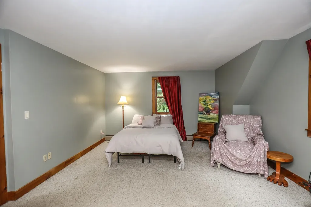 37 Peaslee Hill Road Weare NH 03281